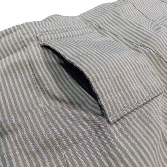 GUNEX Made In Italy High Waist Faux Front Pocket Pinstripe Skirt With Belt Loops - Picture 5 of 5